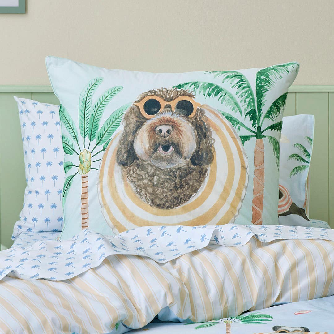 https://s3-ap-southeast-2.amazonaws.com/fusionfactory.commerceconnect.bbnt.production/pim_media/000/200/691/M_F_S25-26_Bedlinen_BOP_Paw_Party_SQC_Euro_V2_SI.jpg?1757373695