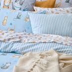 https://s3-ap-southeast-2.amazonaws.com/fusionfactory.commerceconnect.bbnt.production/pim_media/000/195/529/M_F_S25-26_Bedlinen_BOP_Tabby_Marketing_Detail_1_SI.jpg?1747981972
