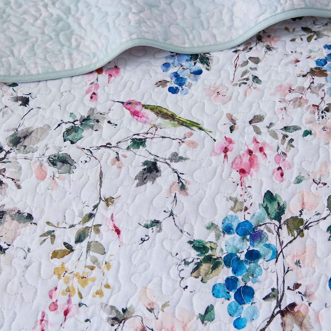 https://s3-ap-southeast-2.amazonaws.com/fusionfactory.commerceconnect.bbnt.production/pim_media/000/201/771/M_F_S25-26_Bedspread_BOP_Liana_BS_Detail_1_SI.jpg?1759117923