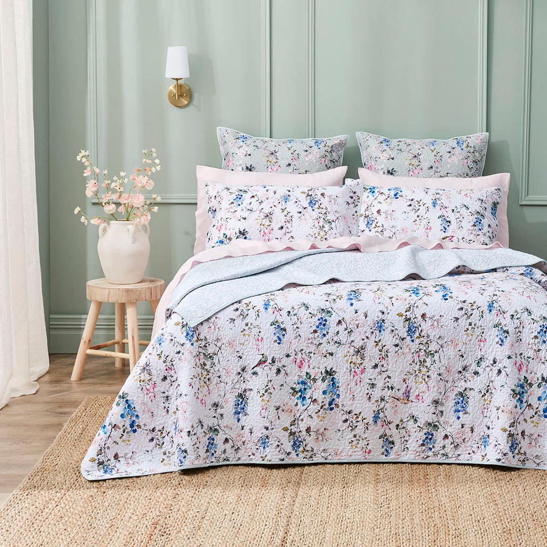 https://s3-ap-southeast-2.amazonaws.com/fusionfactory.commerceconnect.bbnt.production/pim_media/000/201/770/M_F_S25-26_Bedspread_BOP_Liana_BS_V2_SI.jpg?1759117923
