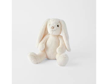 https://s3-ap-southeast-2.amazonaws.com/fusionfactory.commerceconnect.bbnt.production/pim_media/000/202/326/M_F_S25-26_Bobbie-Plush-Bunny-Lrg_Cream_25822604_SI.jpg?1759650468