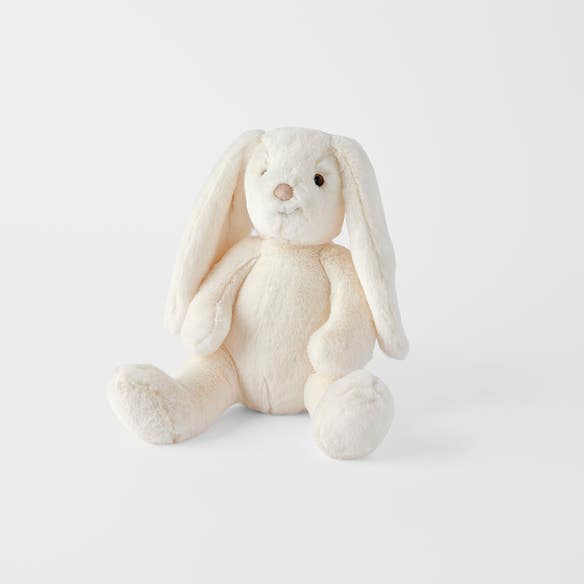https://s3-ap-southeast-2.amazonaws.com/fusionfactory.commerceconnect.bbnt.production/pim_media/000/202/326/M_F_S25-26_Bobbie-Plush-Bunny-Lrg_Cream_25822604_SI.jpg?1759650468