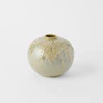 https://s3-ap-southeast-2.amazonaws.com/fusionfactory.commerceconnect.bbnt.production/pim_media/000/203/416/M_F_S25-26_Cascade-Ceramic-Vase-Sml_Green_26632301_SI.jpg?1761516429
