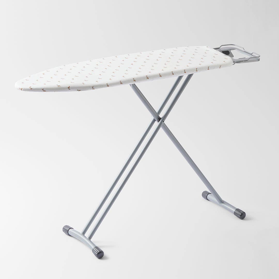 https://s3-ap-southeast-2.amazonaws.com/fusionfactory.commerceconnect.bbnt.production/pim_media/000/199/554/M_F_S25-26_Dachsund-Ironing-Board-Cover_Multi_26646801_SI.jpg?1755154456