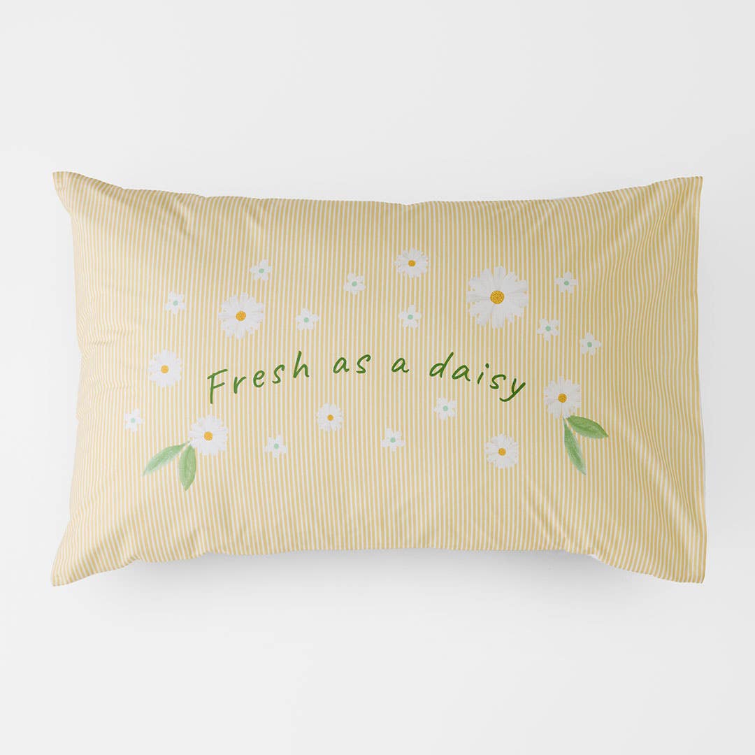 https://s3-ap-southeast-2.amazonaws.com/fusionfactory.commerceconnect.bbnt.production/pim_media/000/198/110/M_F_S25-26_Fresh-as-a-daisy-Novelty-PC_White_26600701_SI.jpg?1753162927
