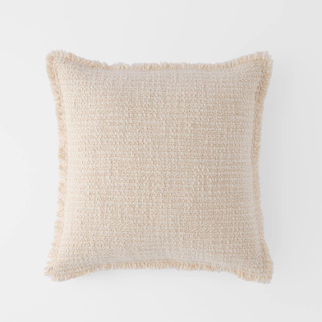 https://s3-ap-southeast-2.amazonaws.com/fusionfactory.commerceconnect.bbnt.production/pim_media/000/202/240/M_F_S25-26_Jag-Cushion_Ivory_26613501_SI.jpg?1759470503