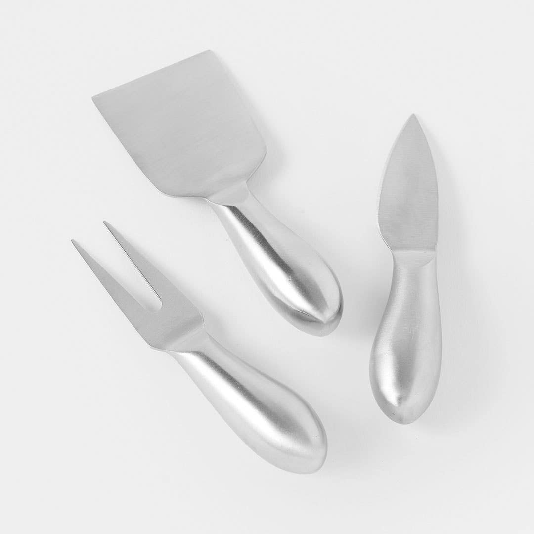 https://s3-ap-southeast-2.amazonaws.com/fusionfactory.commerceconnect.bbnt.production/pim_media/000/198/146/M_F_S25-26_Lowell-Cheese-Knife-Set-3_Silver_26477001_SI.jpg?1753166211