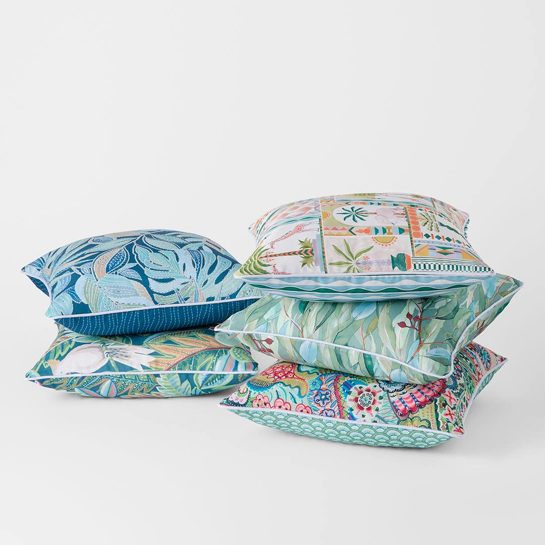https://s3-ap-southeast-2.amazonaws.com/fusionfactory.commerceconnect.bbnt.production/pim_media/000/205/825/M_F_S25-26_Panama-Outdoor-Cushion_Range_26532_R_SI.jpg?1765924692