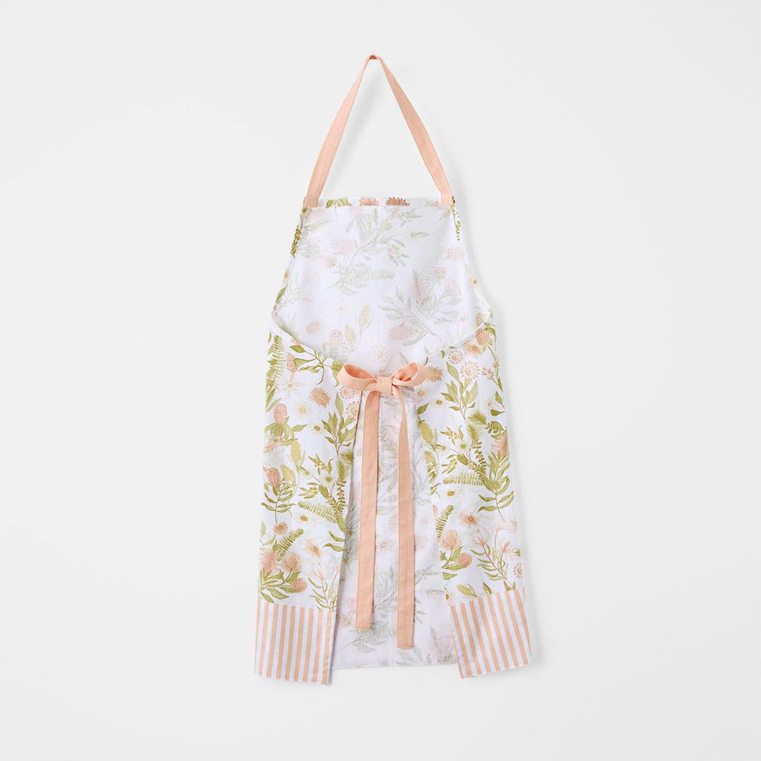 https://s3-ap-southeast-2.amazonaws.com/fusionfactory.commerceconnect.bbnt.production/pim_media/000/201/006/M_F_S25-26_Priscilla-Apron_Light-Pink_26557001_Detail_SI.jpg?1757639580
