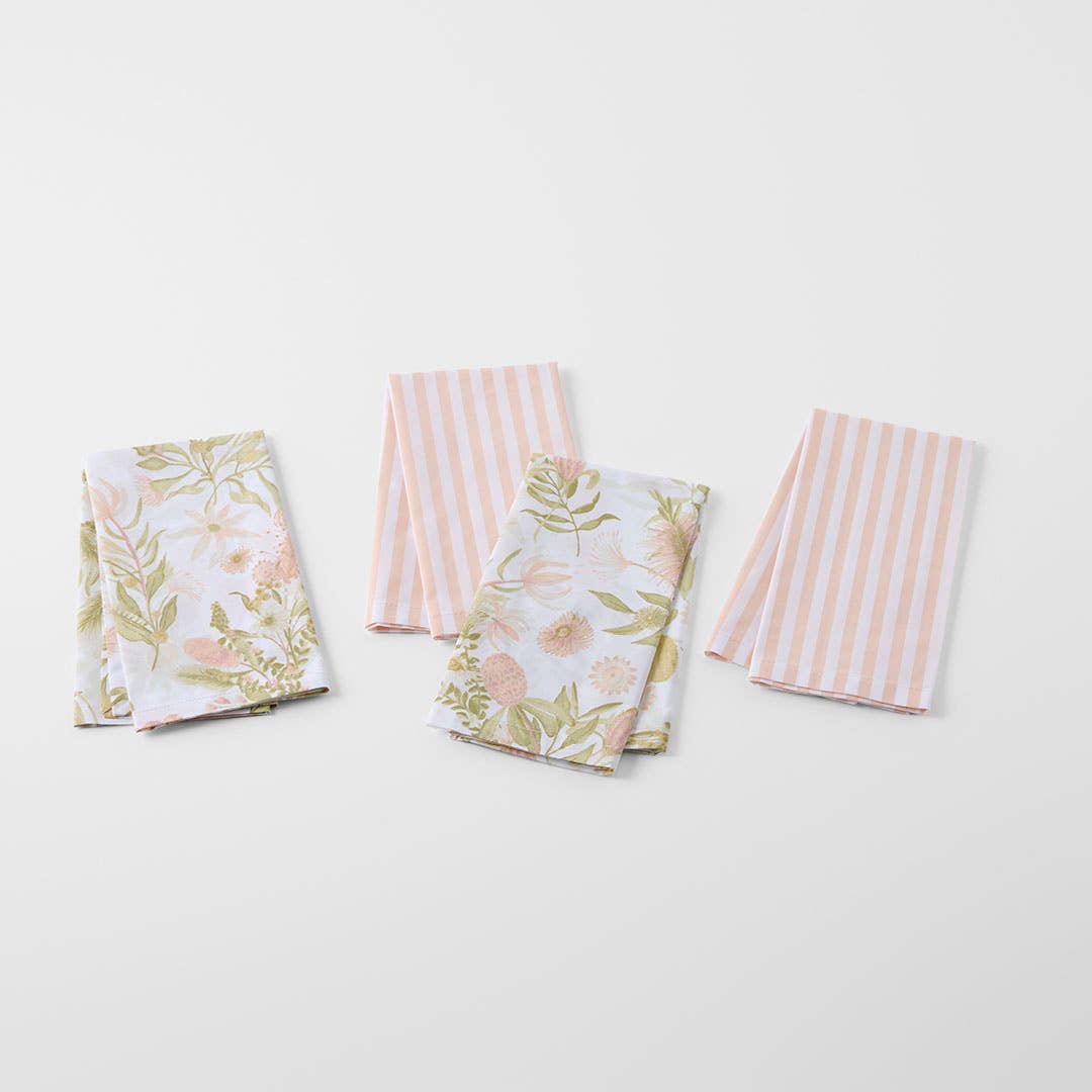 https://s3-ap-southeast-2.amazonaws.com/fusionfactory.commerceconnect.bbnt.production/pim_media/000/201/009/M_F_S25-26_Priscilla-Napkin-S4_Peach-Sage_26557701_SI.jpg?1757639581