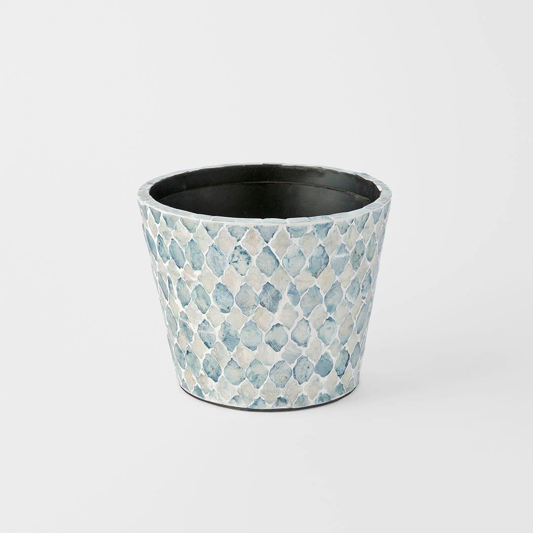 https://s3-ap-southeast-2.amazonaws.com/fusionfactory.commerceconnect.bbnt.production/pim_media/000/202/555/M_F_S25-26_Rhodes-Inlay-Planter-Lrg_Blue_26660201_SI.jpg?1759729295