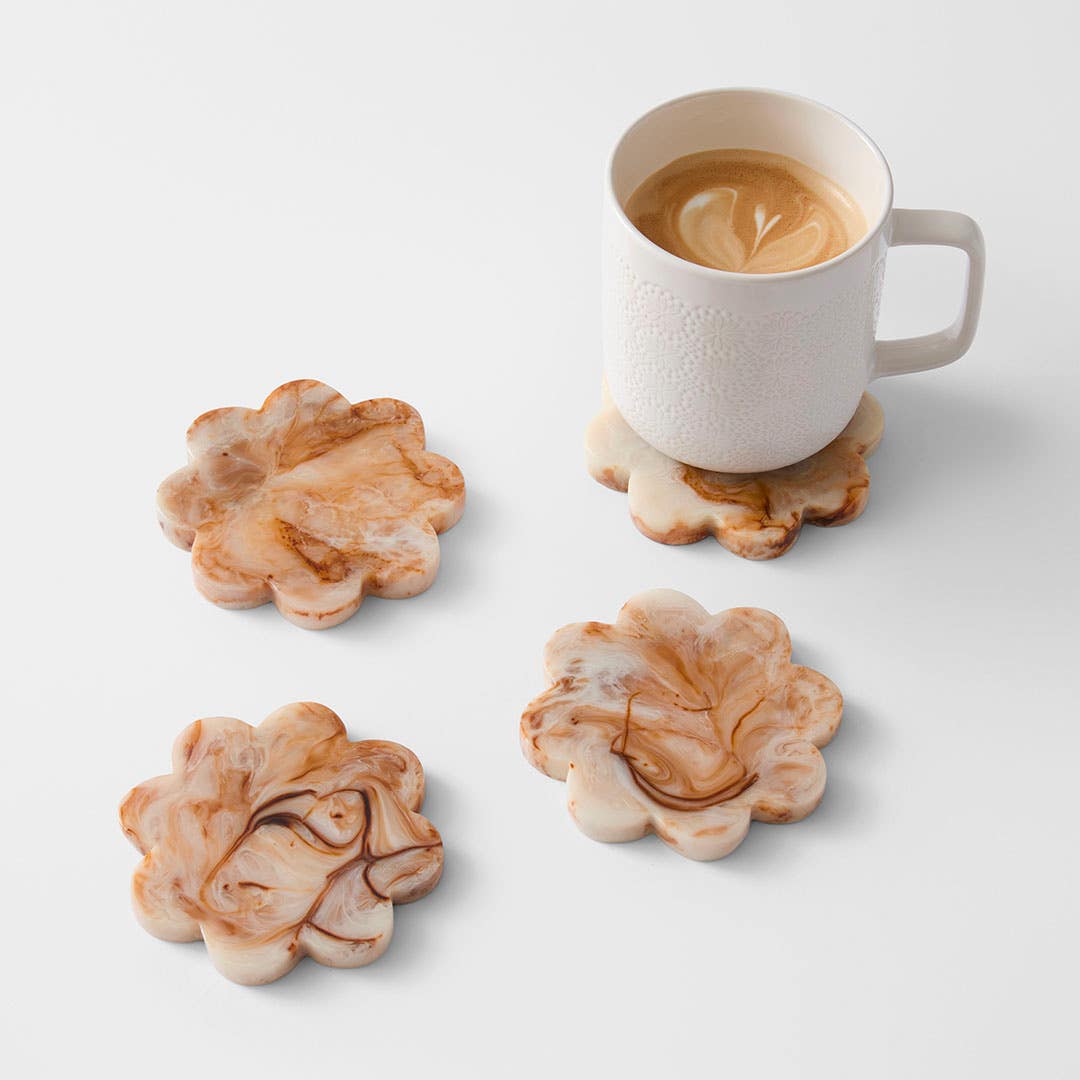 https://s3-ap-southeast-2.amazonaws.com/fusionfactory.commerceconnect.bbnt.production/pim_media/000/199/781/M_F_S25-26_Scallop-Resin-Coasters-S4_Coffee_26533602_SCALE_SI.jpg?1755496847