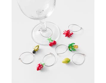 https://s3-ap-southeast-2.amazonaws.com/fusionfactory.commerceconnect.bbnt.production/pim_media/000/199/796/M_F_S25-26_Summer-Wine-Charms-S6_Multi_26530901_SI.jpg?1755498859
