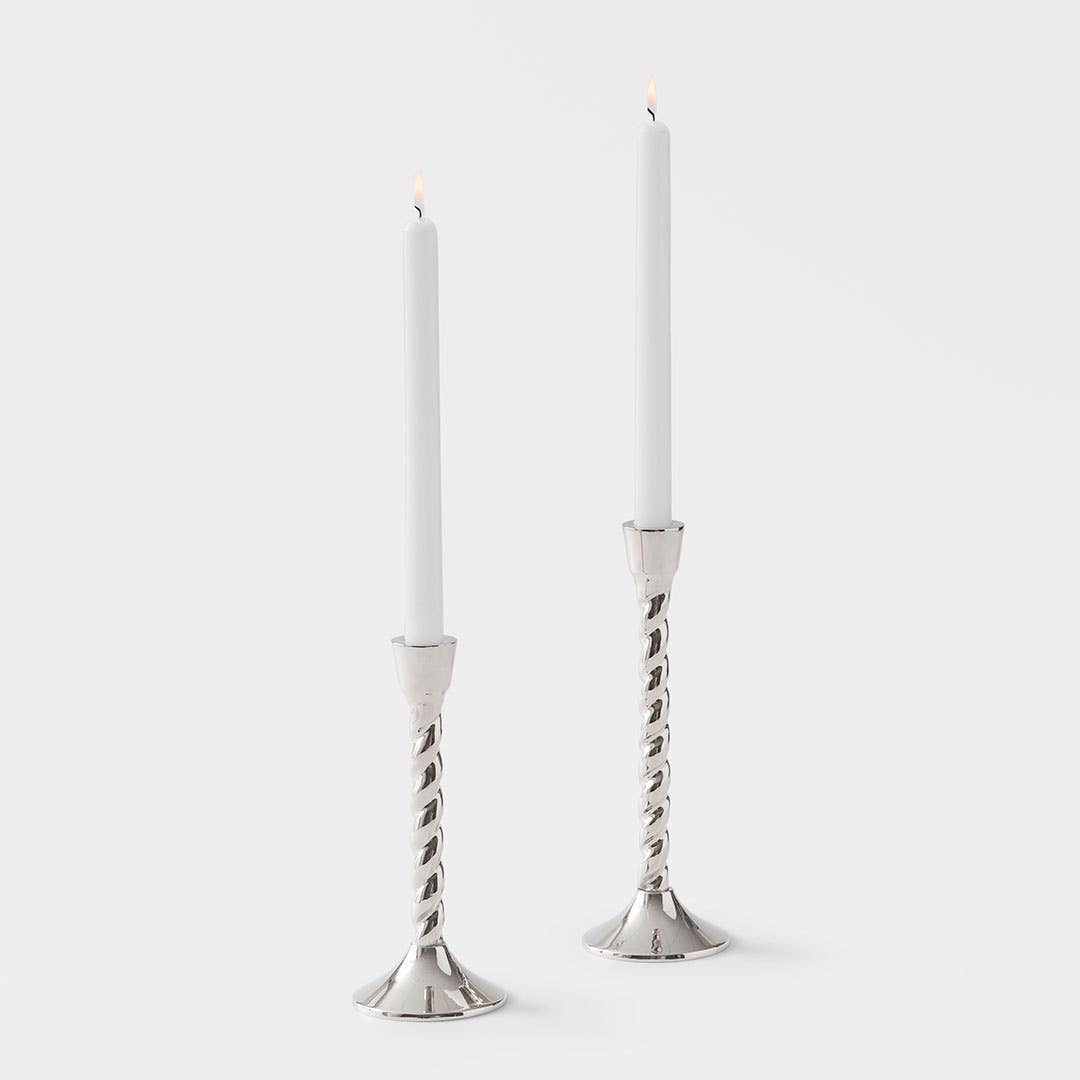 https://s3-ap-southeast-2.amazonaws.com/fusionfactory.commerceconnect.bbnt.production/pim_media/000/199/616/M_F_S25-26_Swirl-Metal-Candle-Holder-Range_Silver_26599_R_SI.jpg?1755231037