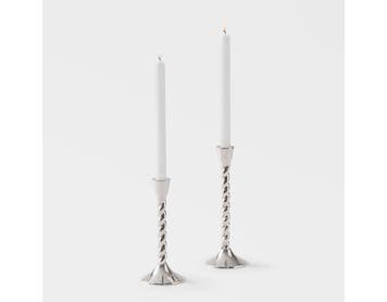 https://s3-ap-southeast-2.amazonaws.com/fusionfactory.commerceconnect.bbnt.production/pim_media/000/199/616/M_F_S25-26_Swirl-Metal-Candle-Holder-Range_Silver_26599_R_SI.jpg?1755231037