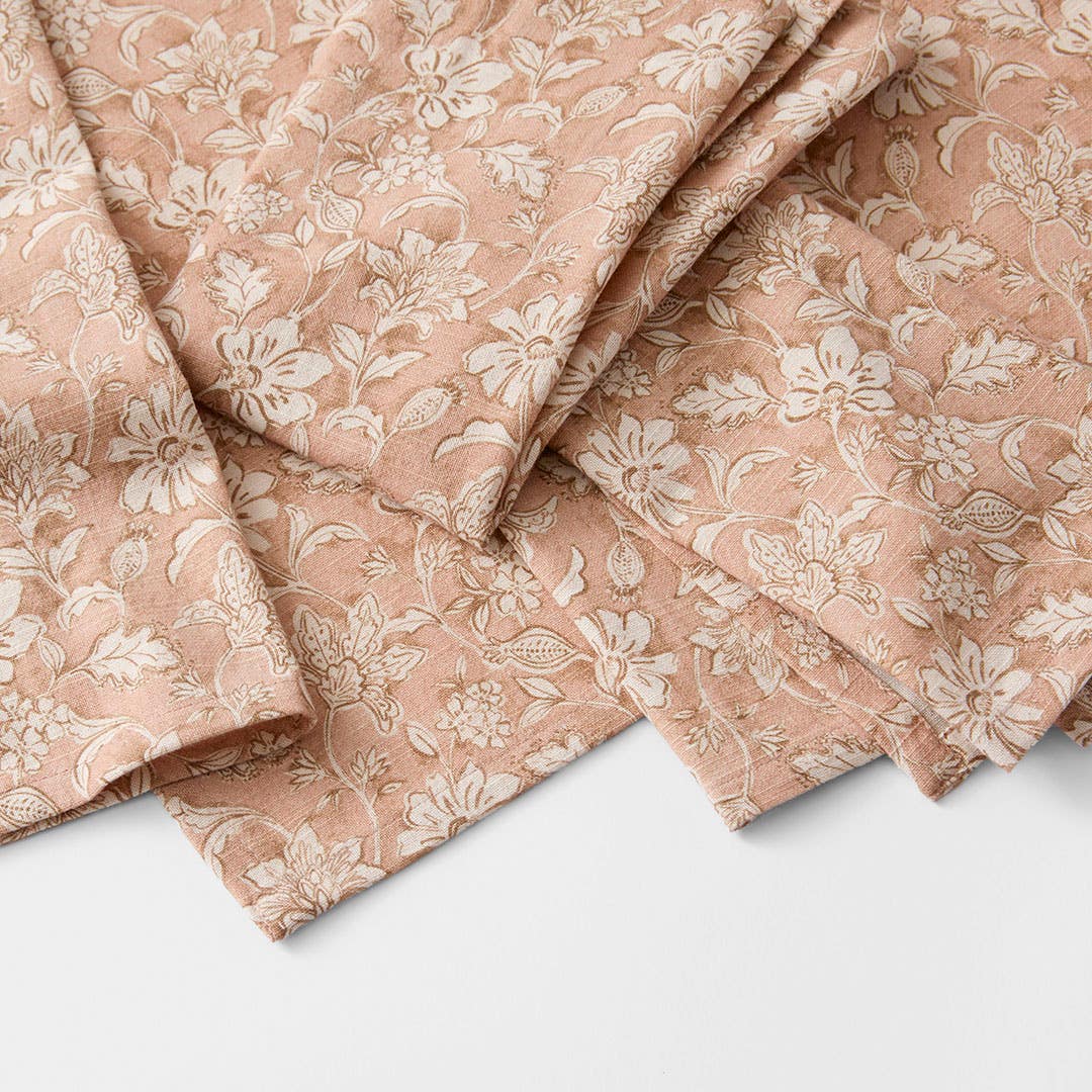 https://s3-ap-southeast-2.amazonaws.com/fusionfactory.commerceconnect.bbnt.production/pim_media/000/199/798/M_F_S25-26_Sylvia-Napkin-S4_Brown_26564601_Detail_SI.jpg?1755498974
