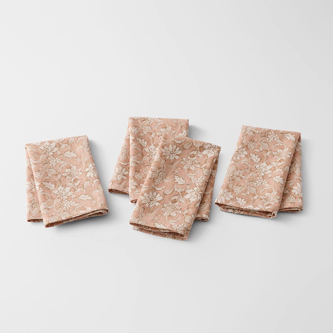 https://s3-ap-southeast-2.amazonaws.com/fusionfactory.commerceconnect.bbnt.production/pim_media/000/199/797/M_F_S25-26_Sylvia-Napkin-S4_Brown_26564601_SI.jpg?1755498964