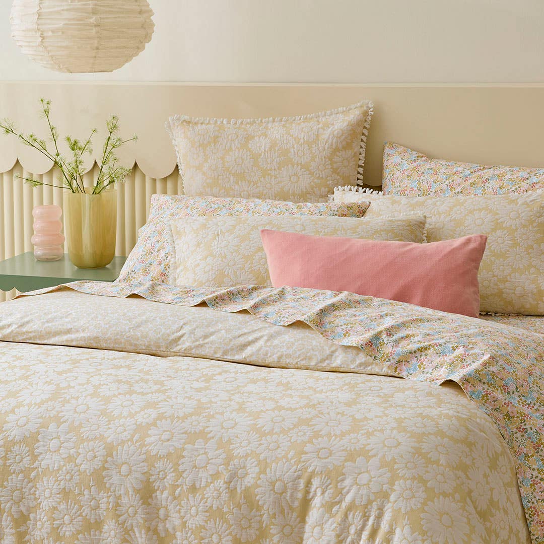 https://s3-ap-southeast-2.amazonaws.com/fusionfactory.commerceconnect.bbnt.production/pim_media/000/196/226/M_F_S25_26_Bedlinen_BOP_Harriett_Soft_Yellow_Marketing_SI.jpg?1750306475