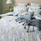 https://s3-ap-southeast-2.amazonaws.com/fusionfactory.commerceconnect.bbnt.production/pim_media/000/194/351/M_F_S25_26_Bedlinen_BOP_Katoomba_QQC-Marketing_2_SI.jpg?1745993490