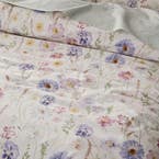 https://s3-ap-southeast-2.amazonaws.com/fusionfactory.commerceconnect.bbnt.production/pim_media/000/162/599/M_F_S25_Bedlinen_BOP_Herbarium_Detail_1_SI.jpg?1712188944