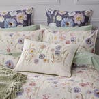 https://s3-ap-southeast-2.amazonaws.com/fusionfactory.commerceconnect.bbnt.production/pim_media/000/162/601/M_F_S25_Herbarium_Cushion_SI.jpg?1712189004