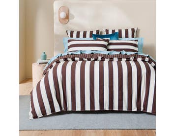 https://s3-ap-southeast-2.amazonaws.com/fusionfactory.commerceconnect.bbnt.production/pim_media/000/216/352/M_F_S26-27_Bedlinen_BOP_Riley_Stripe_Chocolate_QQC_SI.jpg?1783469763