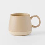 https://s3-ap-southeast-2.amazonaws.com/fusionfactory.commerceconnect.bbnt.production/pim_media/000/191/277/M_F_Sabine-Cuddle-Mug_Mushroom_26170501_SI.jpg?1742535619