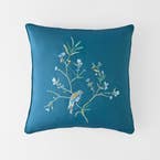 https://s3-ap-southeast-2.amazonaws.com/fusionfactory.commerceconnect.bbnt.production/pim_media/000/185/232/M_F_Springfield-Cushion_Teal_26170401_SI.jpg?1734670792