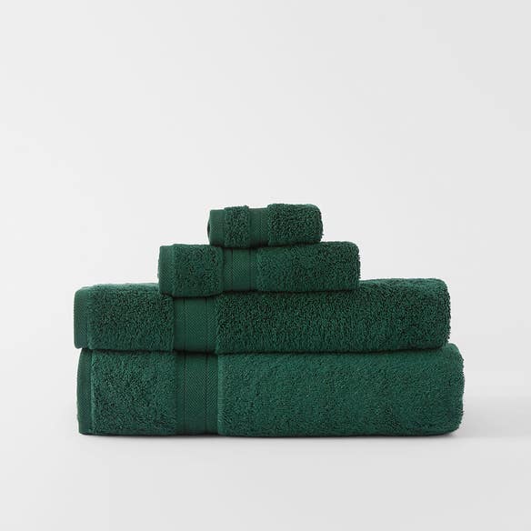 https://s3-ap-southeast-2.amazonaws.com/fusionfactory.commerceconnect.bbnt.production/pim_media/000/161/287/M_F_Sulu-Bamboo-Towel_Forest-Green_13261_R_SI.jpg?1709163758