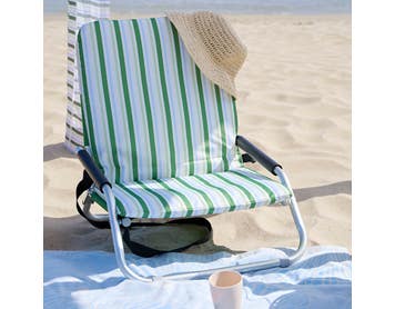 https://s3-ap-southeast-2.amazonaws.com/fusionfactory.commerceconnect.bbnt.production/pim_media/000/221/993/M_F_Summer-26_27_LS_Beach-Connie_Beach_Padded_Chair_SI.jpg?1788912494