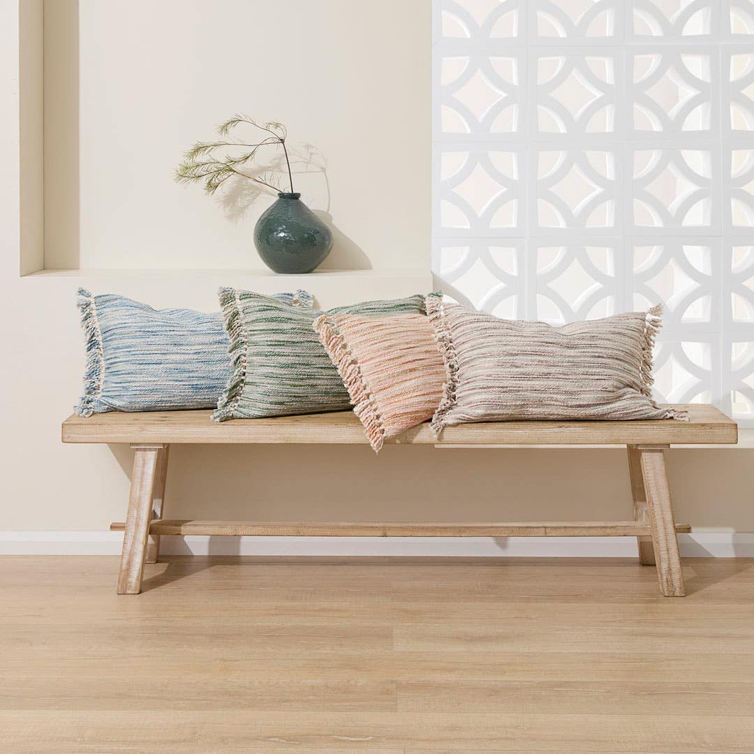 https://s3-ap-southeast-2.amazonaws.com/fusionfactory.commerceconnect.bbnt.production/pim_media/000/171/851/M_F_Summer_S24-25_Studio_Soft_Furniture_Jiro_Cushions_Range-Serena_Vase_SI.jpg?1728361516