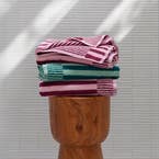 https://s3-ap-southeast-2.amazonaws.com/fusionfactory.commerceconnect.bbnt.production/pim_media/000/200/559/M_F_Summer_S25-26_LS_Bathroom_Towels_Kaito_Set_V2_SI.jpg?1757031757