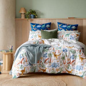 https://s3-ap-southeast-2.amazonaws.com/fusionfactory.commerceconnect.bbnt.production/pim_media/000/155/507/M_F_W24_Bedlinen_BOP_Rex-Glow_in_The_Dark_QQC_SI.jpg?1698886234