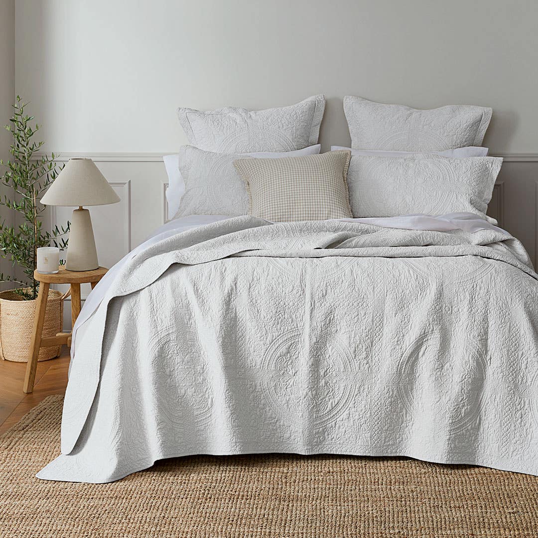 Bedspreads online deals
