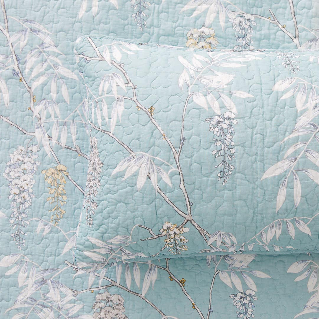 https://s3-ap-southeast-2.amazonaws.com/fusionfactory.commerceconnect.bbnt.production/pim_media/000/158/119/M_F_W24_Bedspread_BOP_Japanese_Flower-Detail-2_SI.jpg?1704325623