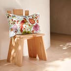 https://s3-ap-southeast-2.amazonaws.com/fusionfactory.commerceconnect.bbnt.production/pim_media/000/163/294/M_F_W24_LS_Throw_Cushion_Florella_Mint_Floral_SI.jpg?1714631294
