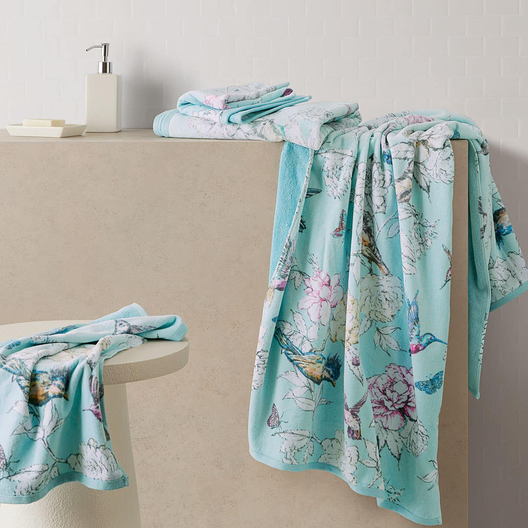 Hummingbird Bath Towel