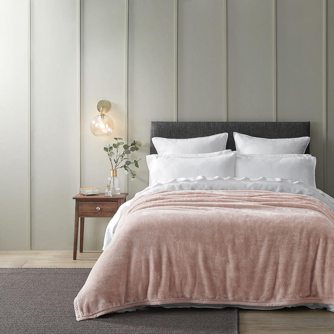 Blush premium blanket shop