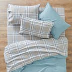 https://s3-ap-southeast-2.amazonaws.com/fusionfactory.commerceconnect.bbnt.production/pim_media/000/156/432/M_F_W24_Sheet-Sets_Flannelette_Ivan_SS_SI.jpg?1700008142