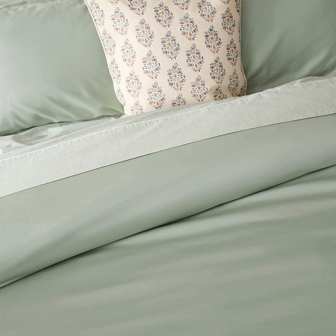 https://s3-ap-southeast-2.amazonaws.com/fusionfactory.commerceconnect.bbnt.production/pim_media/000/195/858/M_F_W25_BOP_Peyton-Seafoam_QQC_Detail_1_SI.jpg?1749616976