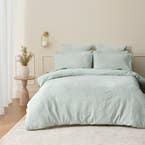 https://s3-ap-southeast-2.amazonaws.com/fusionfactory.commerceconnect.bbnt.production/pim_media/000/185/701/M_F_W25_Bedlinen_BOP_Alba_Green_QQC_V2_SI.jpg?1735534615