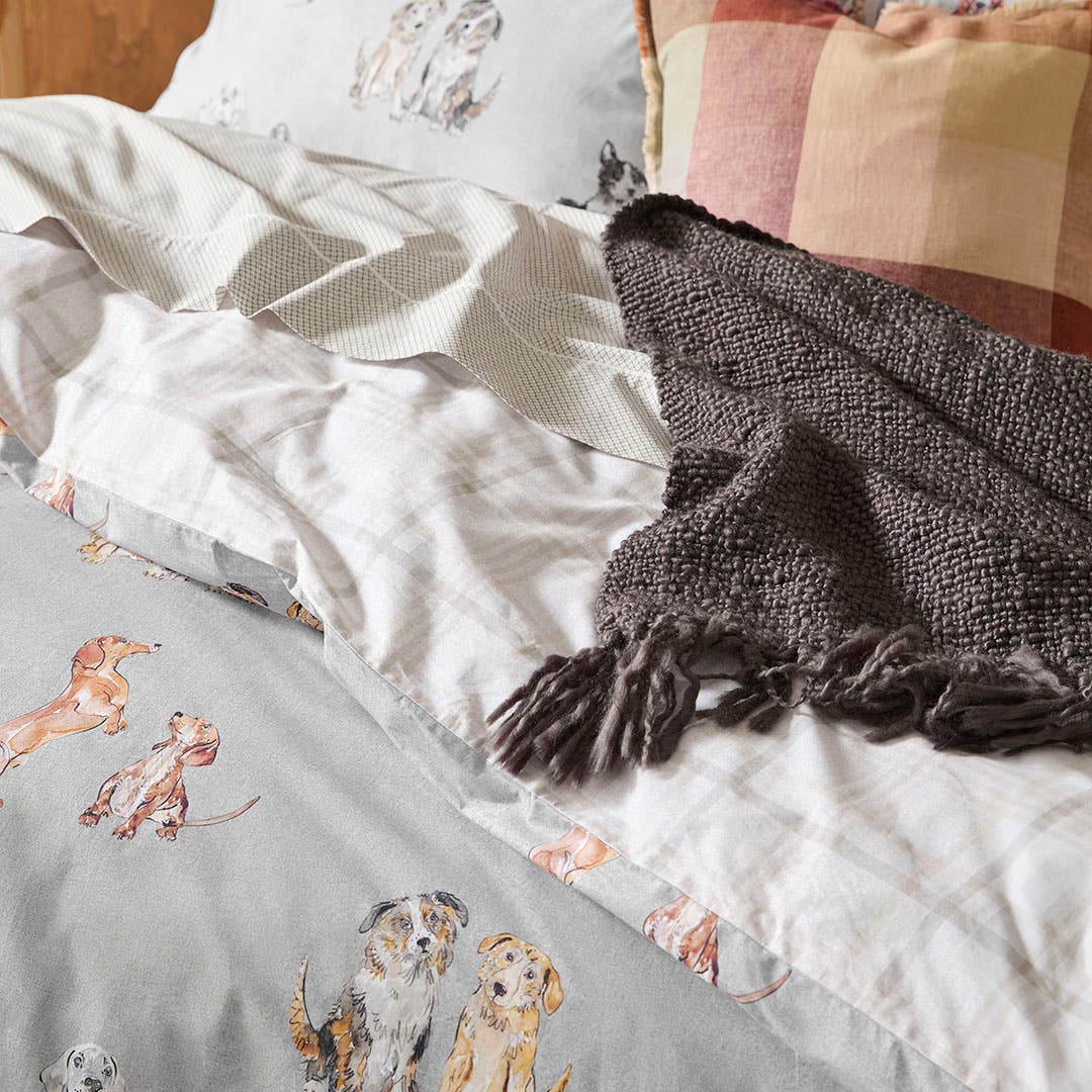 https://s3-ap-southeast-2.amazonaws.com/fusionfactory.commerceconnect.bbnt.production/pim_media/000/186/288/M_F_W25_Bedlinen_BOP_Jackson_QQC_Marketing-Detail-1_SI.jpg?1736118644