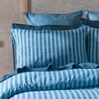 https://s3-ap-southeast-2.amazonaws.com/fusionfactory.commerceconnect.bbnt.production/pim_media/000/176/492/M_F_W25_Bedlinen_BOP_Remington_QQC_Pillow_SI.jpg?1732077400