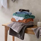 https://s3-ap-southeast-2.amazonaws.com/fusionfactory.commerceconnect.bbnt.production/pim_media/000/193/593/M_F_W25_LS_Egyptian_Towels-0312_SI.jpg?1744594185