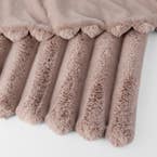 https://s3-ap-southeast-2.amazonaws.com/fusionfactory.commerceconnect.bbnt.production/pim_media/000/210/023/M_F_W26_Alaska-Fur-Throw_Mink_26895003_Detail-01_SI.jpg?1771218280