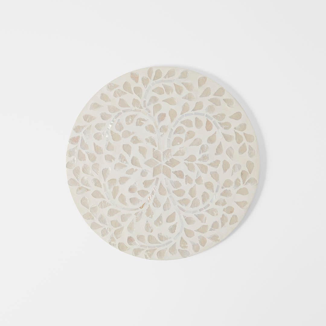 https://s3-ap-southeast-2.amazonaws.com/fusionfactory.commerceconnect.bbnt.production/pim_media/000/206/038/M_F_W26_Alice-Inlay-Placemat_Ivory_26903701_SI.jpg?1767072553