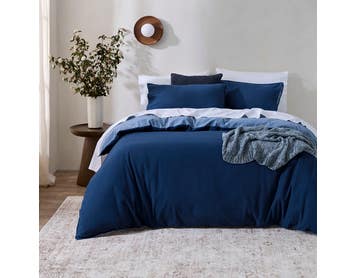 https://s3-ap-southeast-2.amazonaws.com/fusionfactory.commerceconnect.bbnt.production/pim_media/000/205/339/M_F_W26_Bedlinen_BOP_Fabian-Denim-Navy_QQC_SI.jpg?1765323375