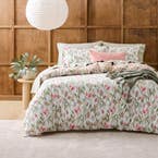 https://s3-ap-southeast-2.amazonaws.com/fusionfactory.commerceconnect.bbnt.production/pim_media/000/205/408/M_F_W26_Bedlinen_BOP_Grevillea_QQC_SI.jpg?1765325774