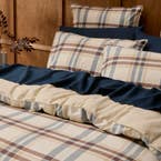 https://s3-ap-southeast-2.amazonaws.com/fusionfactory.commerceconnect.bbnt.production/pim_media/000/208/689/M_F_W26_Bedlinen_BOP_Jensen_QQC_Marketing_Detail-02_SI.jpg?1770695096