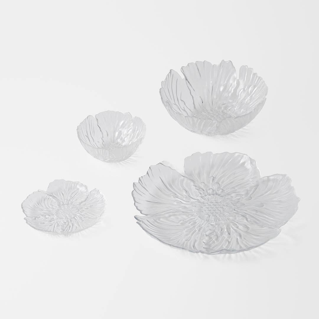 https://s3-ap-southeast-2.amazonaws.com/fusionfactory.commerceconnect.bbnt.production/pim_media/000/209/417/M_F_W26_Bloom-Flower-Dining_Range_Clear_26890_R_SI.jpg?1770786457